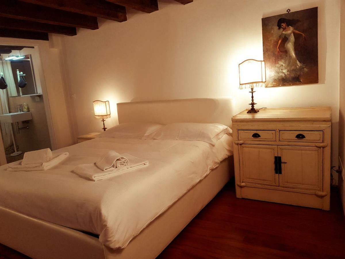 Appartamento Like A Miracle Venezia Esterno foto
